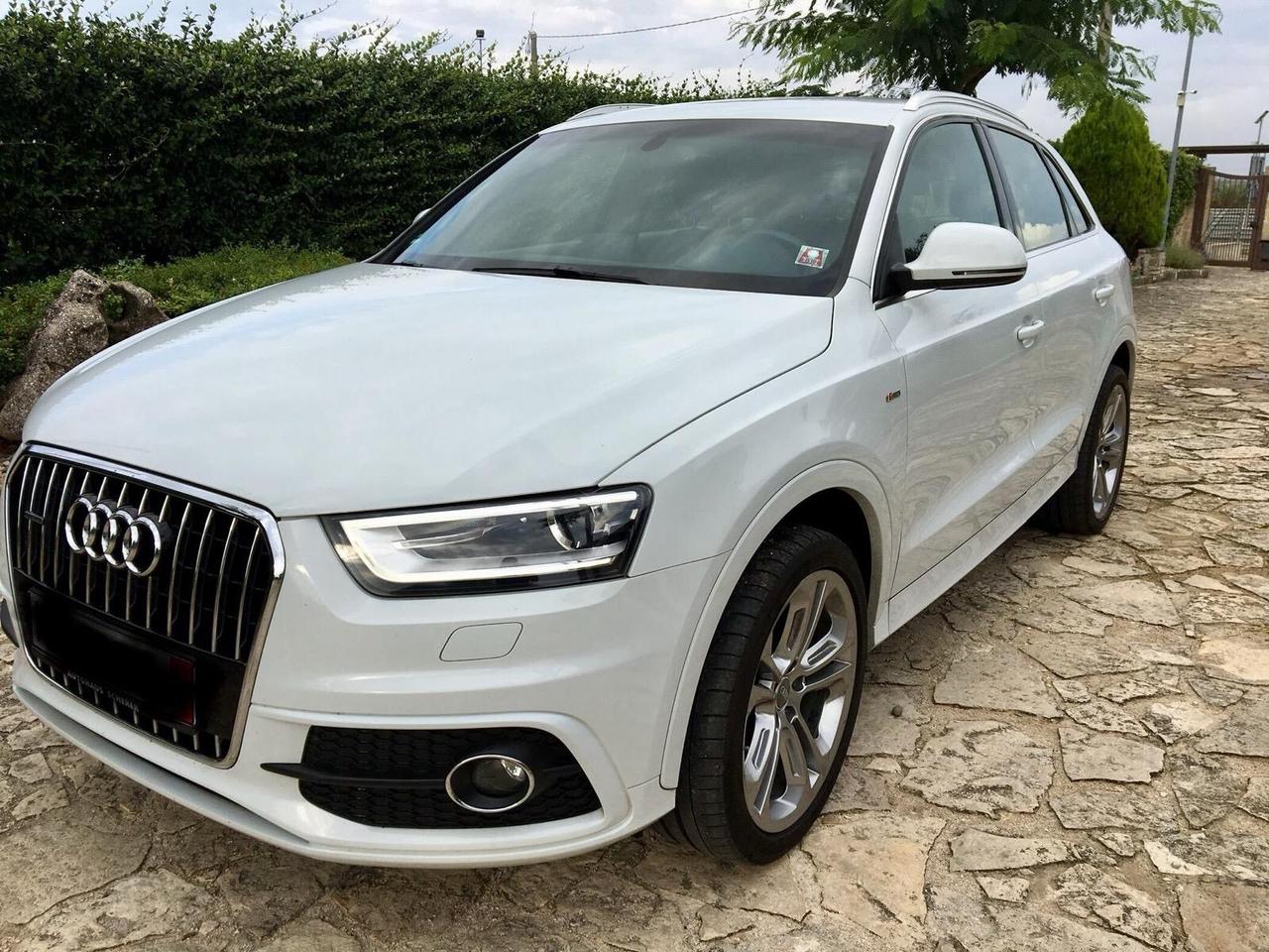 Audi Q3 2.0 TDI 140cv DOPPIO S-LINE