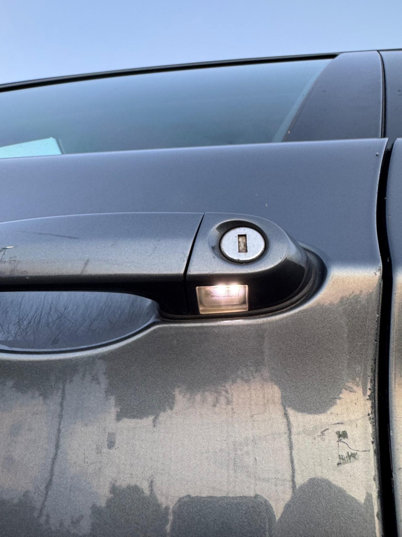 Bmw 320 D CAMBIO AUTOMATICO/INTERNI IN PELLE