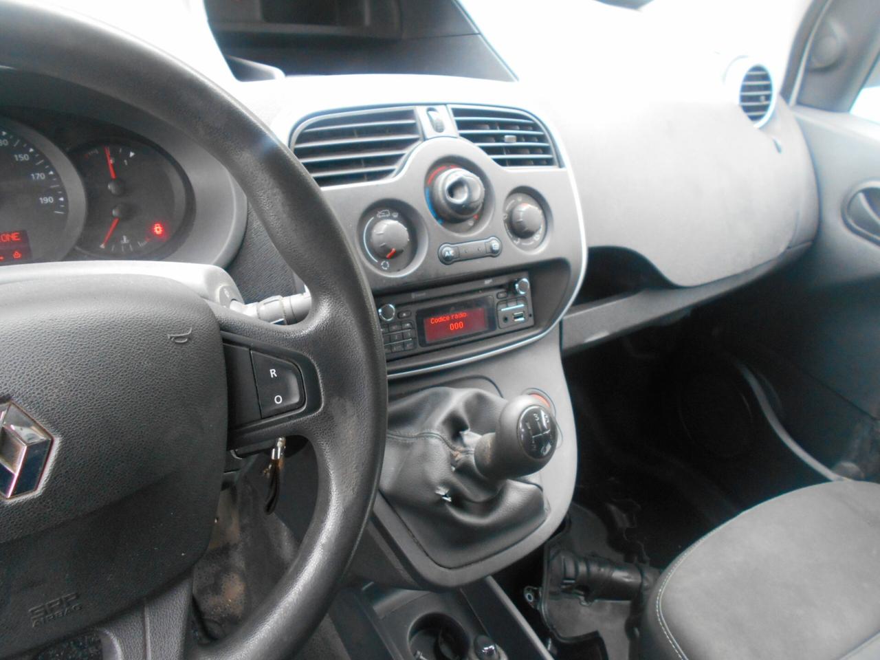 RENAULT KANGOO