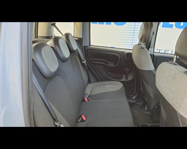 FIAT New Panda 1.0 hybrid 70cv