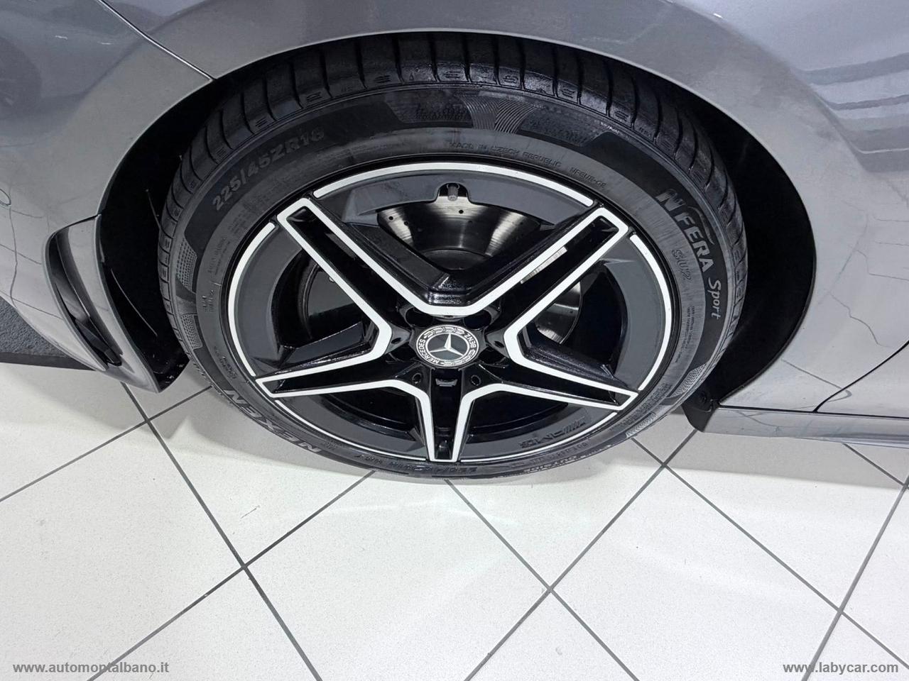 MERCEDES-BENZ CLA 200 d Automatic Premium