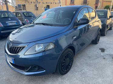 Lancia Ypsilon 1.0 FireFly 5 porte S&S Hybrid Ecochic UnYca