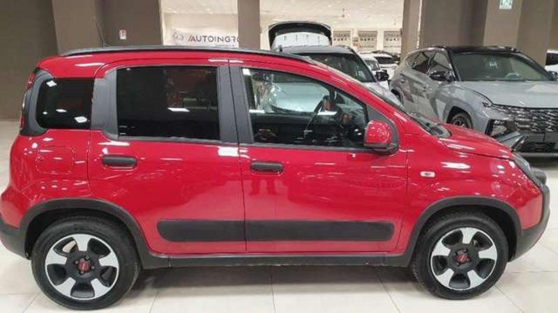 FIAT Panda New 1.0 FireFly Hybrid City Cross