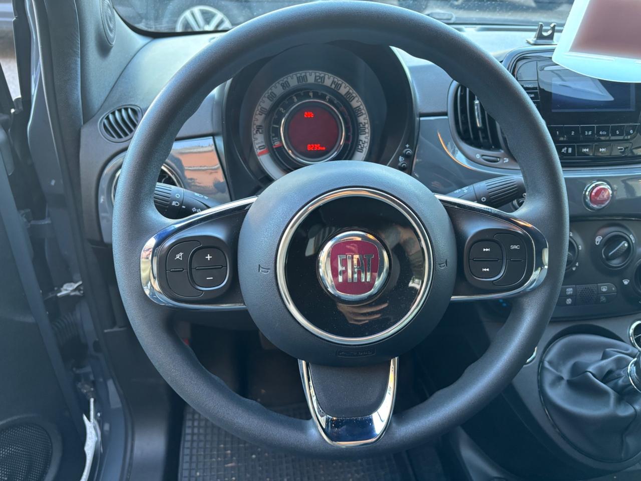 Fiat 500 1.0 Hybrid Pop ***SOLO 8000km ***