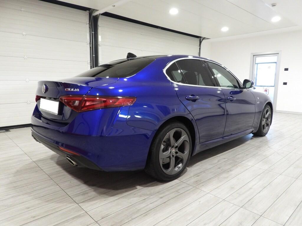 Alfa Romeo Giulia 2.2 Turbo Ti AT8