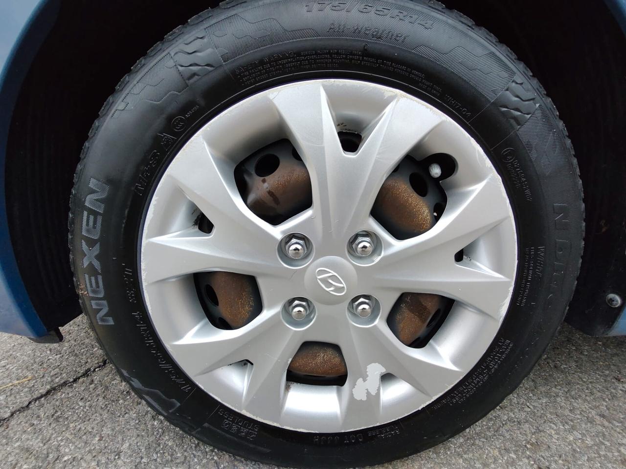 Hyundai i10 1.0 Comfort E6, VEICOLO EURO 6B, LEGGERA GRANDINE, OK NEOPATENTATI, GARANZIA L.12 MESI