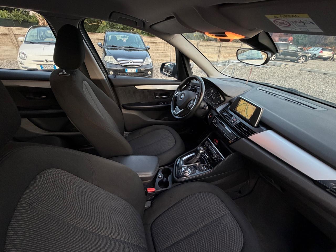 Bmw 2er Active Tourer 218d Advantage