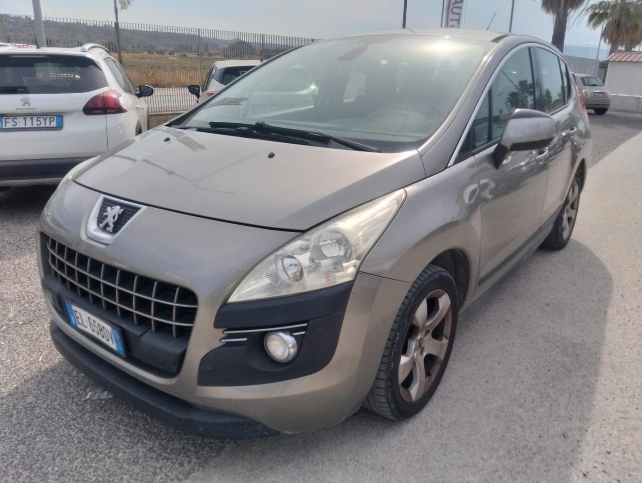 Peugeot 3008 1.6 HDI 112CV TECNO
