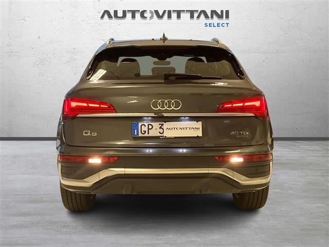 AUDI Q5 Sportback 40 2.0 TDI mHEV 12V S line quattro S