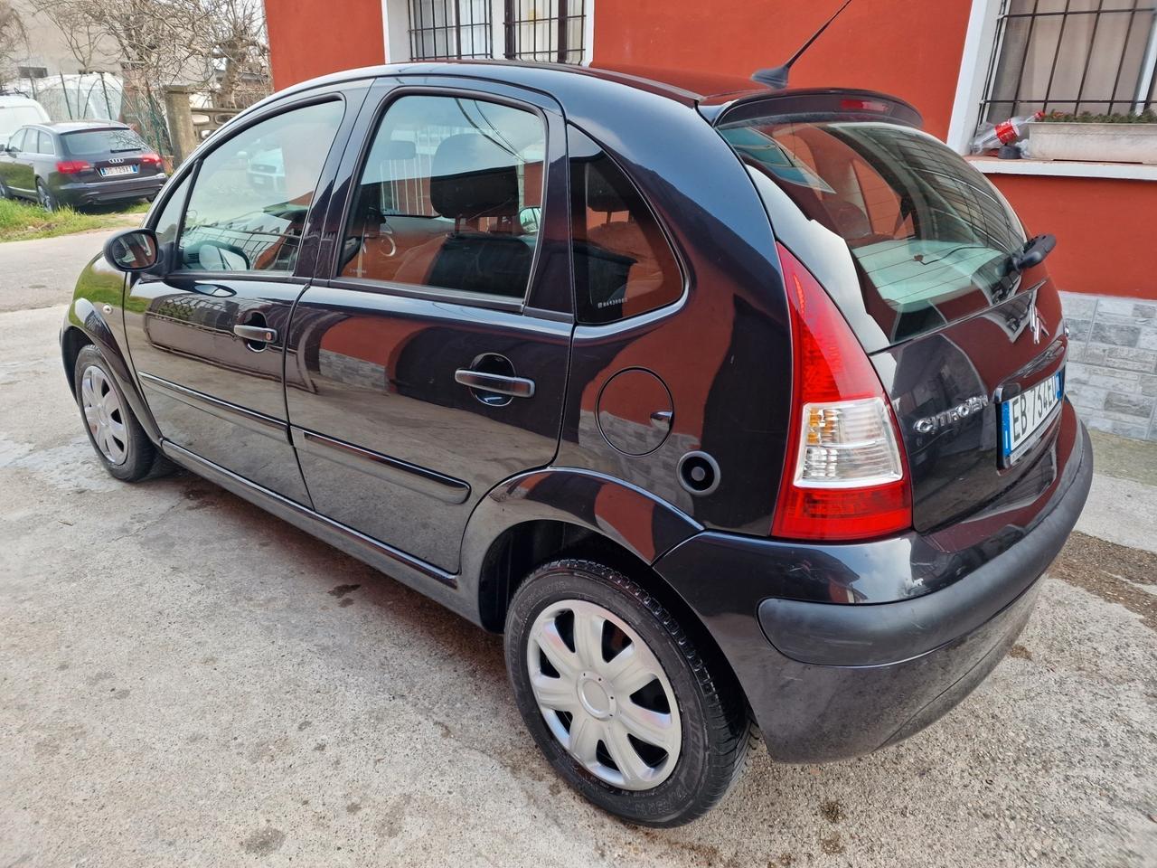 Citroen C 3 1.4 metano nuovo neopatentati 2010