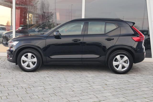 VOLVO XC40 D3