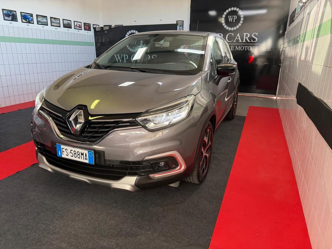 Renault Captur dCi 8V 90 CV EDC Initiale Paris