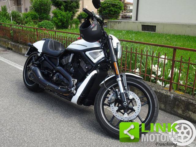 HARLEY-DAVIDSON V-Rod VR1