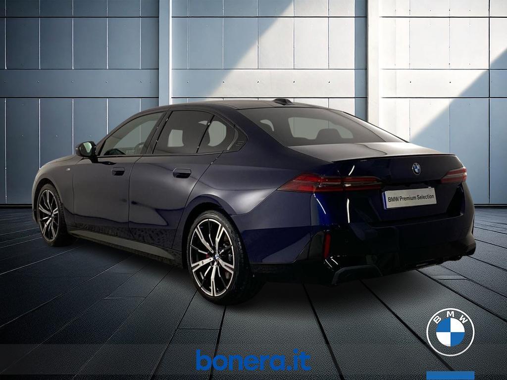 BMW Serie 5 Berlina 520 d 48V M Sport Pro sDrive Steptronic