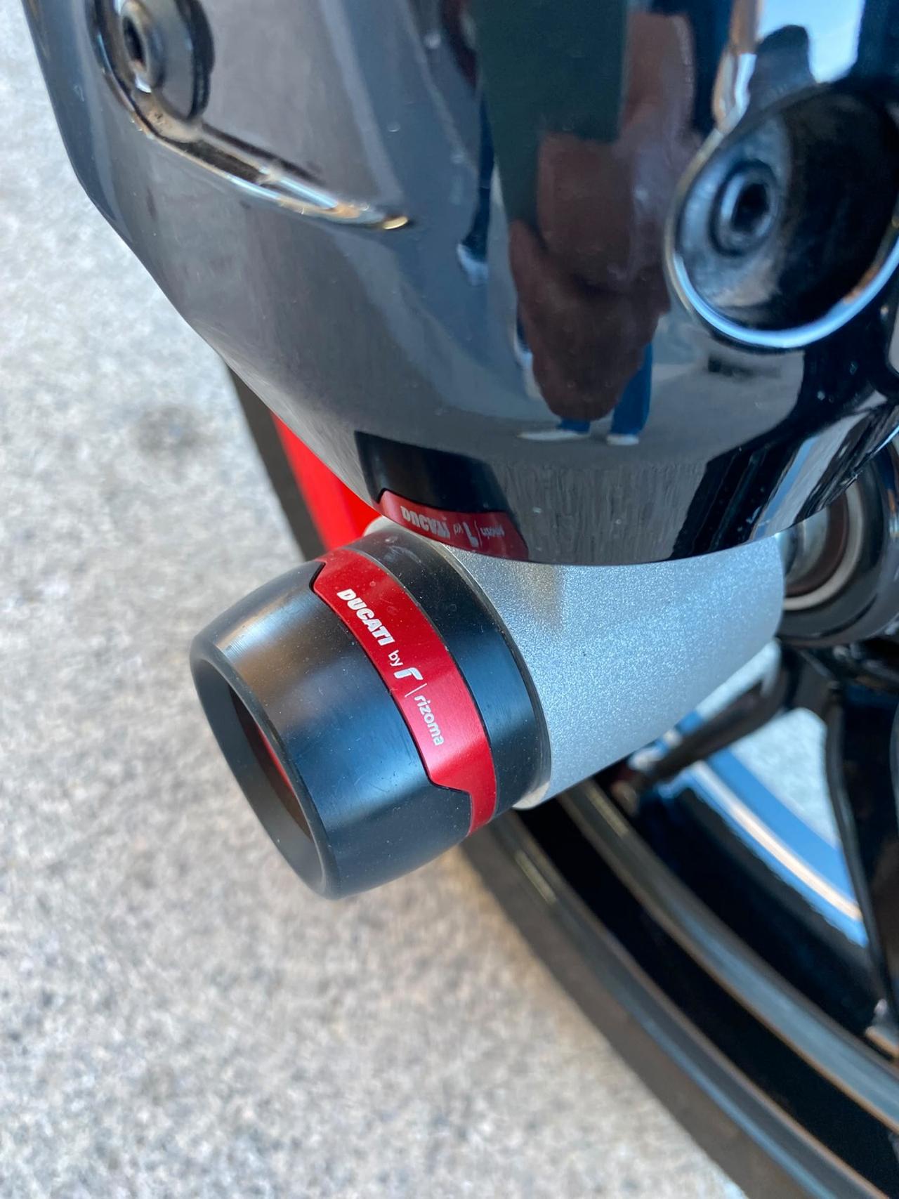 Ducati Hypermotard 698 mono RVE