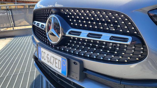MERCEDES-BENZ GLA 200 d 4 MATIC PREMIUM AMG TETTO TAGLIANDI MB GARANZIA
