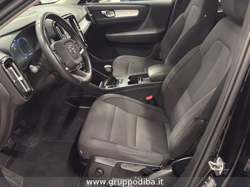 Volvo XC40 Benzina 1.5 t2 Momentum my21