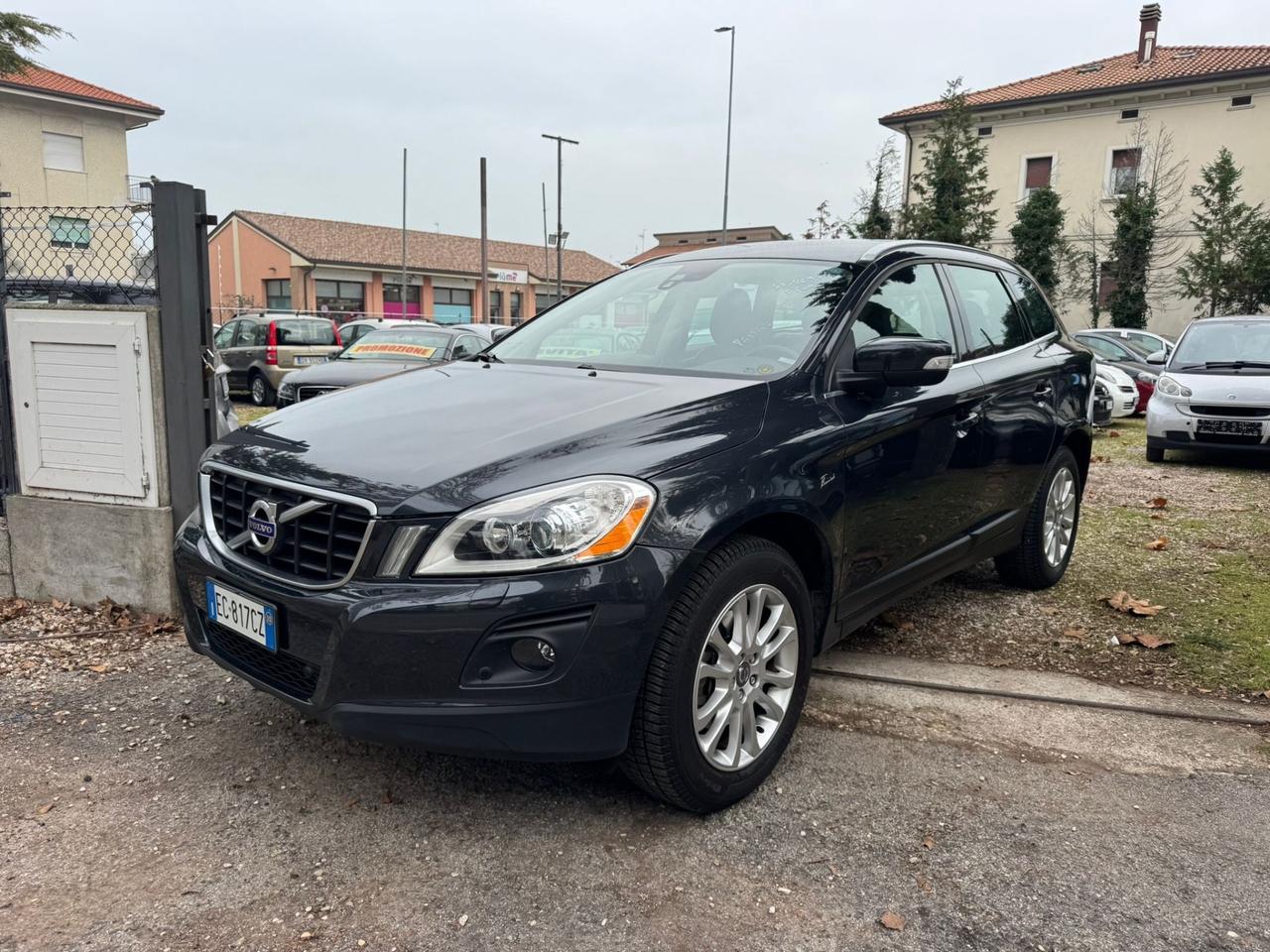 Volvo XC 60 XC60 D5 AWD Geartronic Summum