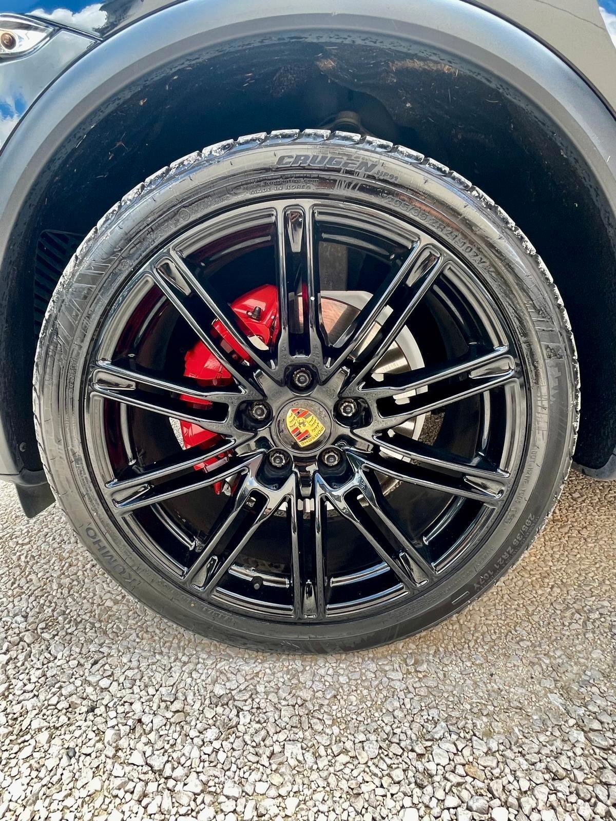 Porsche Cayenne - All-Black CERCHI 21 TETTO PANORAMICO