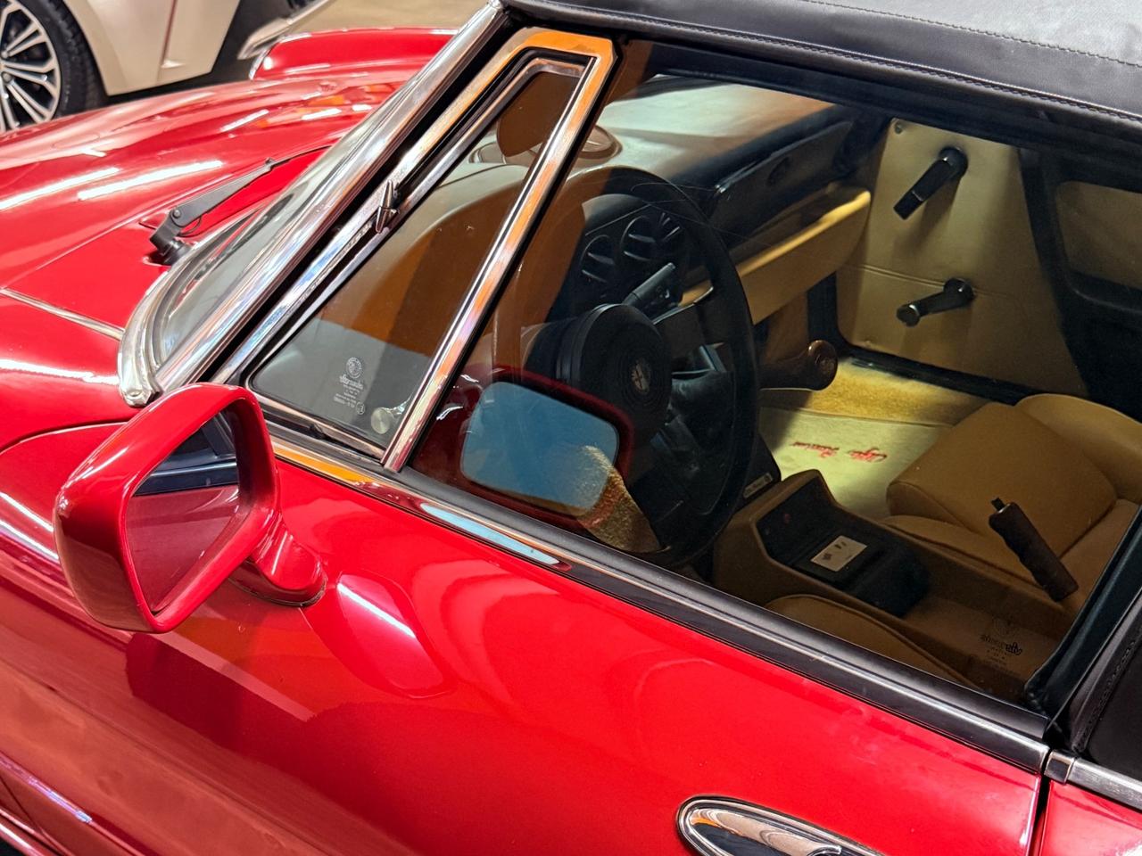 STRAORDINARIA ALFA ROMEO DUETTO IN CONDIZIONI DA VETRINA