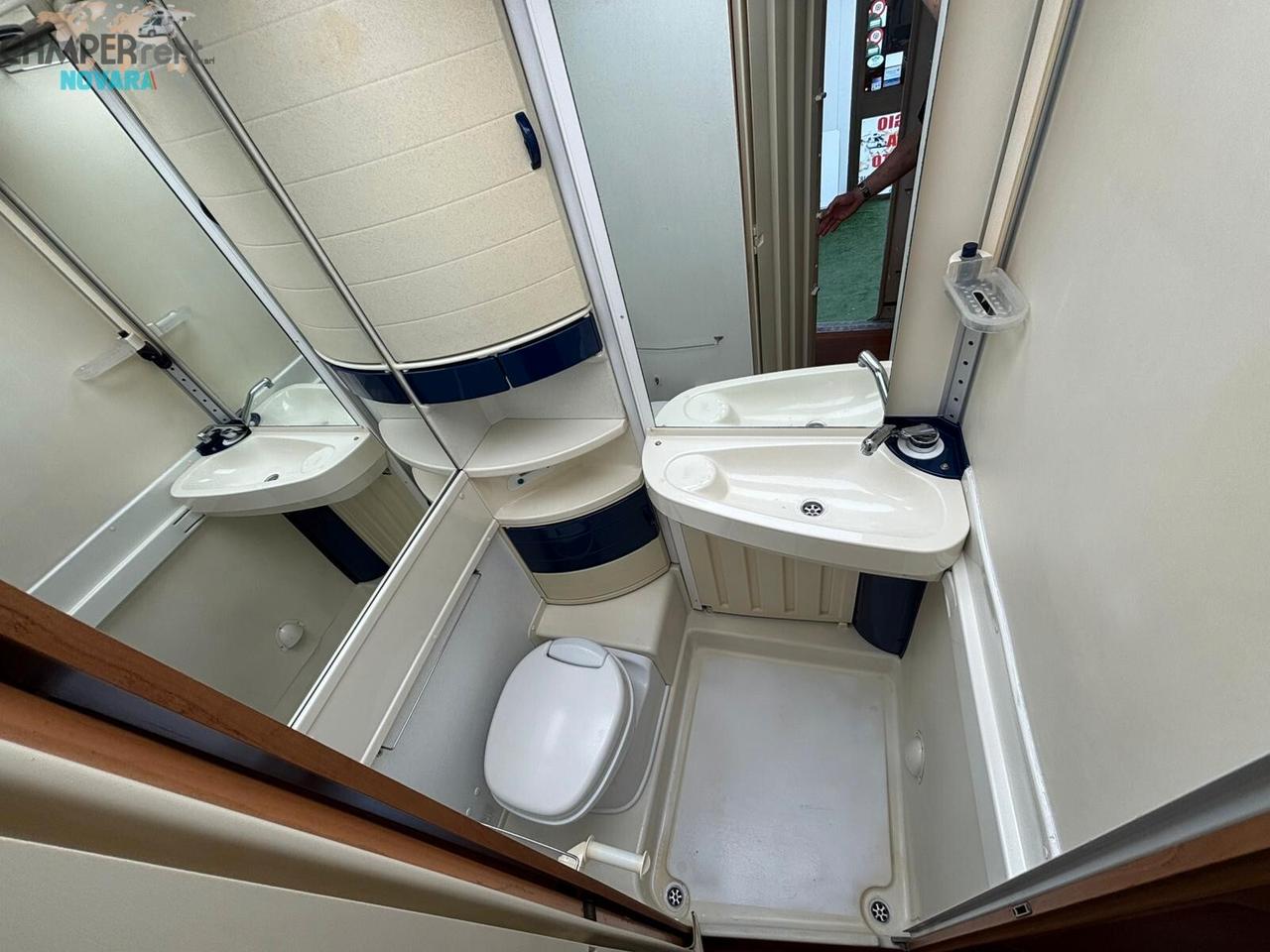 HYMER 544 - MOTORHOME COMPATTO