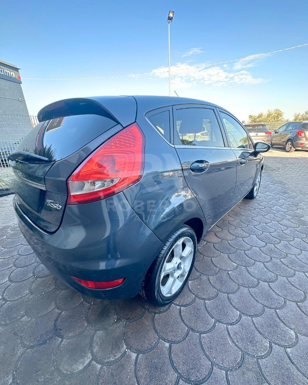 Ford Fiesta 1.4 96CV aut. 3 porte Titanium