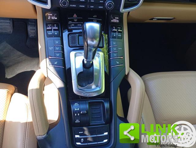 PORSCHE Cayenne 3.0 V6 tdi Platinum Edition 245cv tiptronic