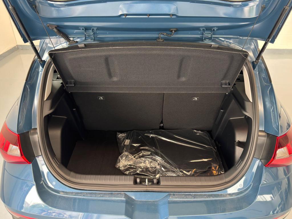 Hyundai i20 1.2 MPI MT Connectline