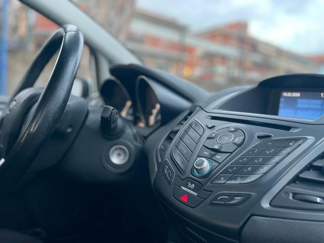 Ford Fiesta 1.4 5p. Bz.- GPL Titanium