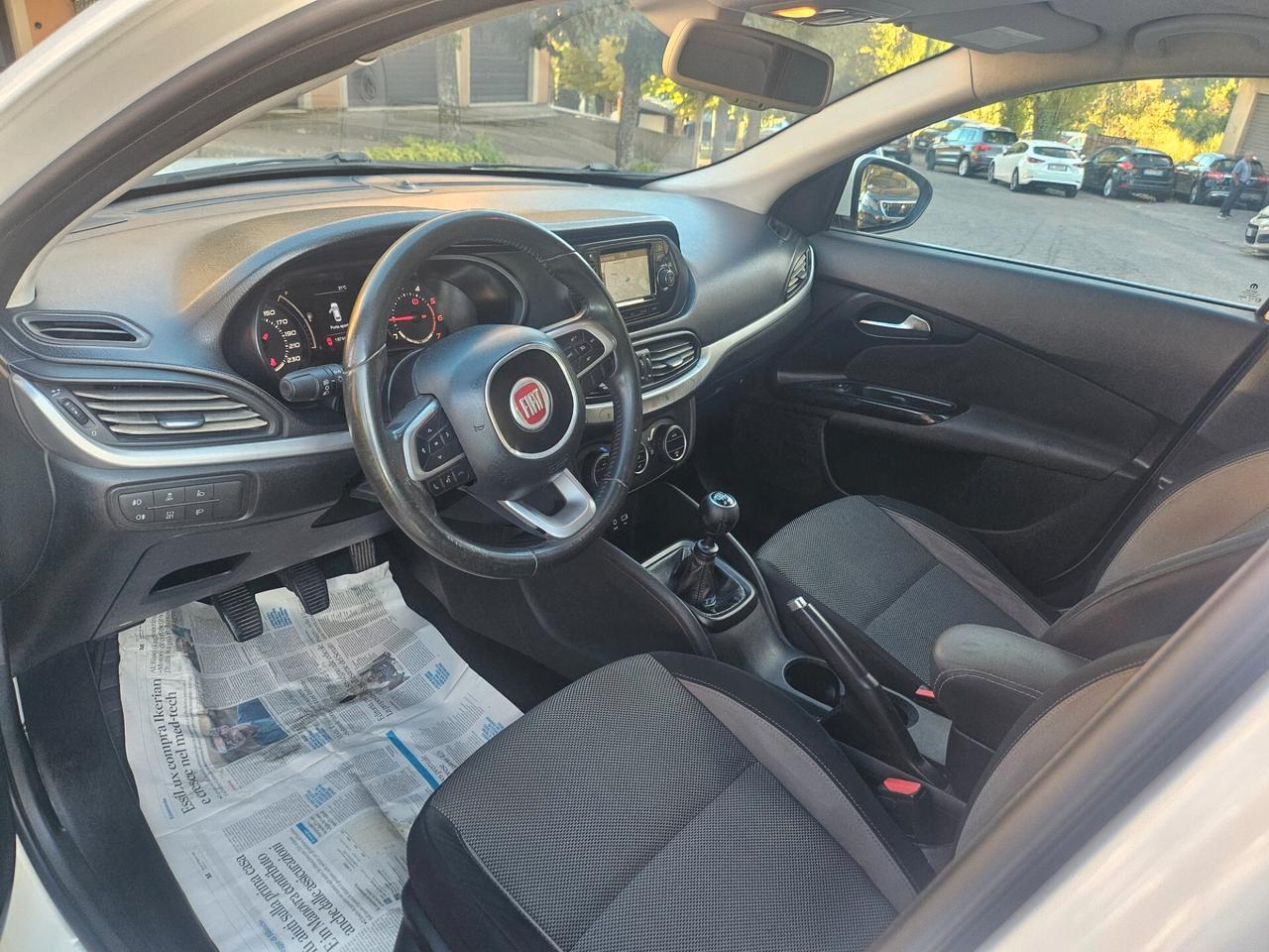 Fiat Tipo 1.6 Mjt 120cv SW Lounge 2016