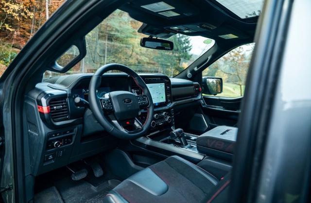 FORD F 150 RAPTOR "R" 2025 720 PS (V8)