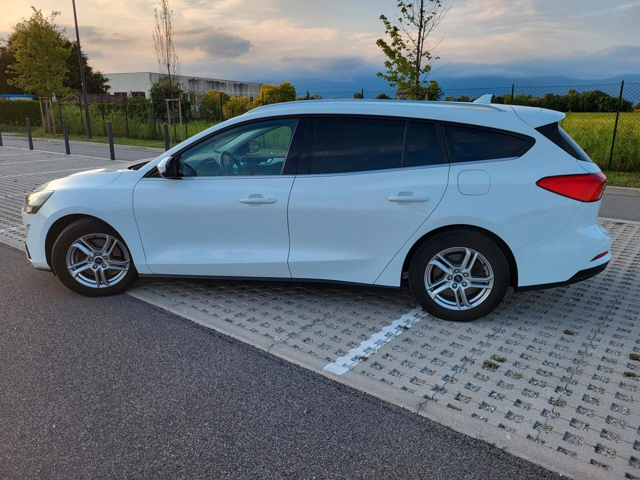Ford Focus 1.5 EcoBlue 120 CV SW Business