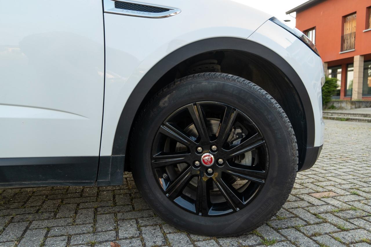 JAGUAR E-PACE 2.0d 150CV AUTOMATICA 2020 - GANCIO TRAINO - TAGLIANDI CERTIFICATI