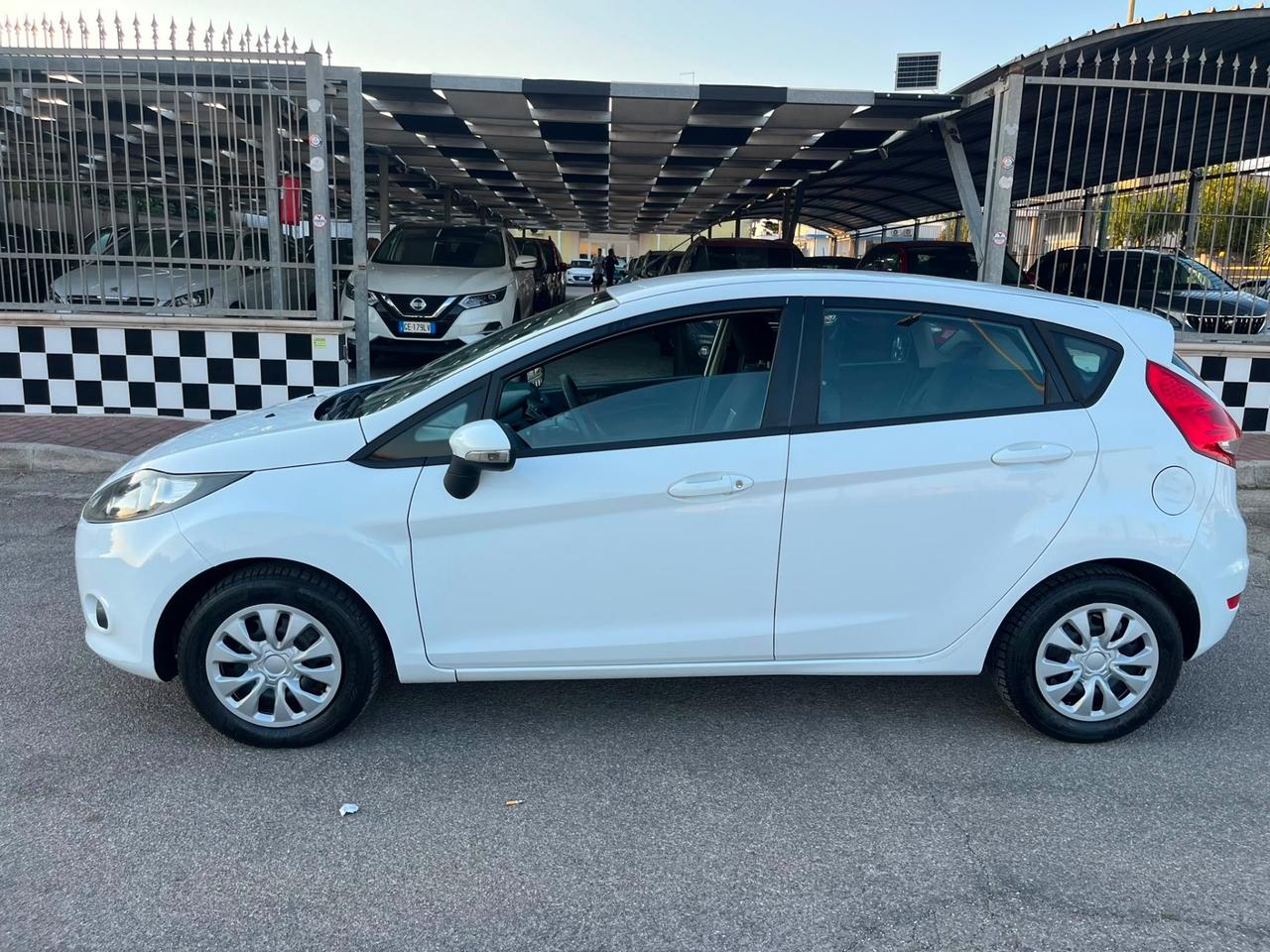 Ford Fiesta 1.2 5 porte Titanium 2010
