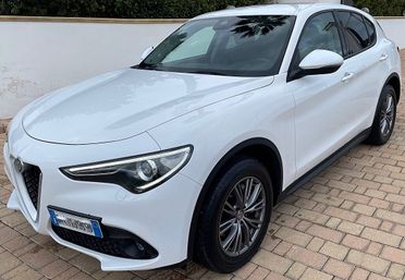 Alfa Romeo Stelvio 2.2 Turbodiesel 210 CV AT8 Q4 Super