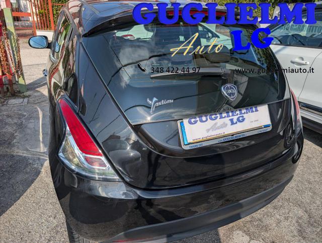 LANCIA Ypsilon 1.2 69 CV 5 porte S&S Gold