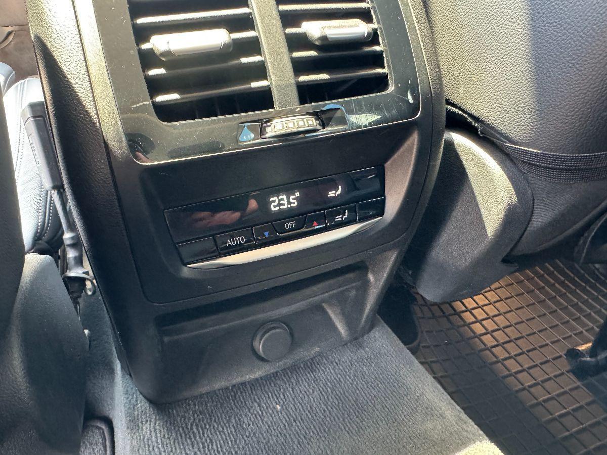 BMW X3 sDrive18d Luxury Tetto Pelle Cerchi 19