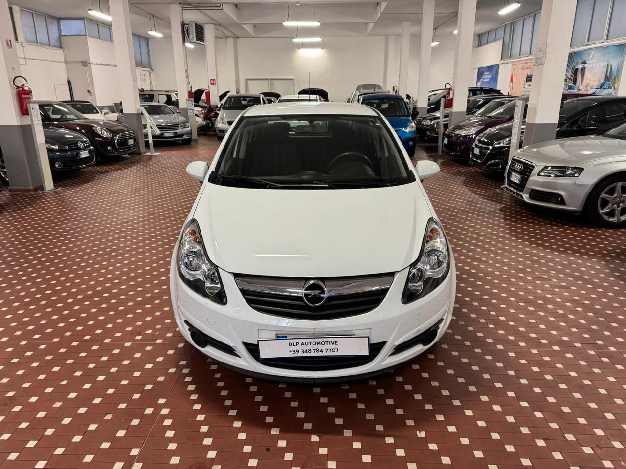 Opel Corsa 1.2 5 porte Club - IDEALE PER NEOPATENTATI
