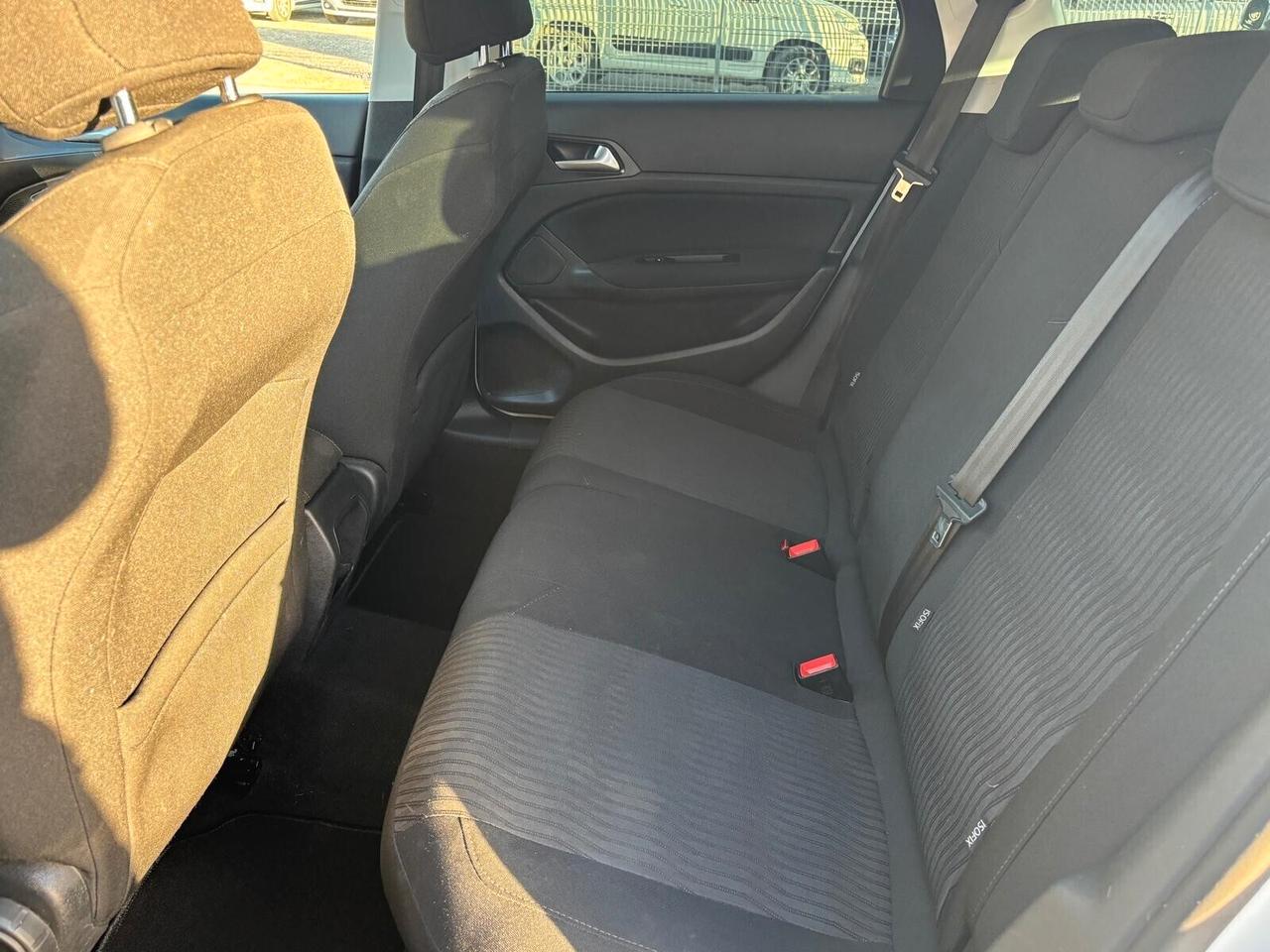 Peugeot 308 Station Wagon 1.6 HDi - 2016