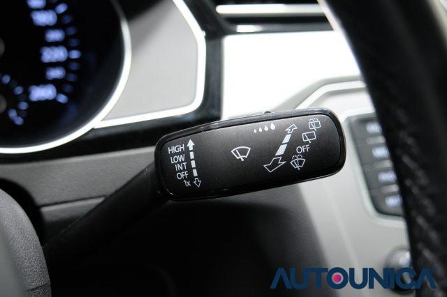 VOLKSWAGEN Passat Variant 2.0 TDI BUSINESS BLUEMOTION TECHNOLOGY