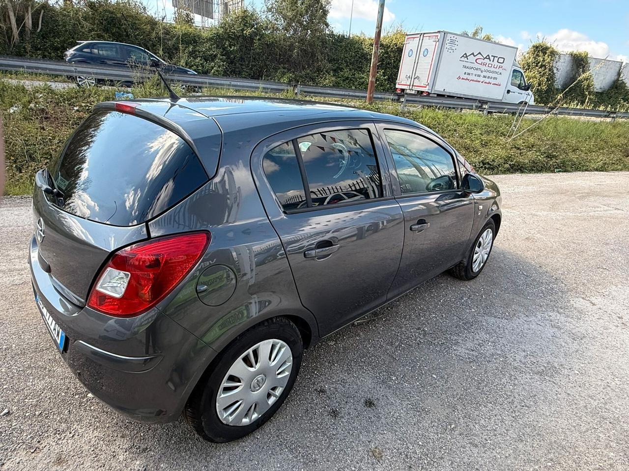 Opel Corsa 1.2 5 porte Cosmo
