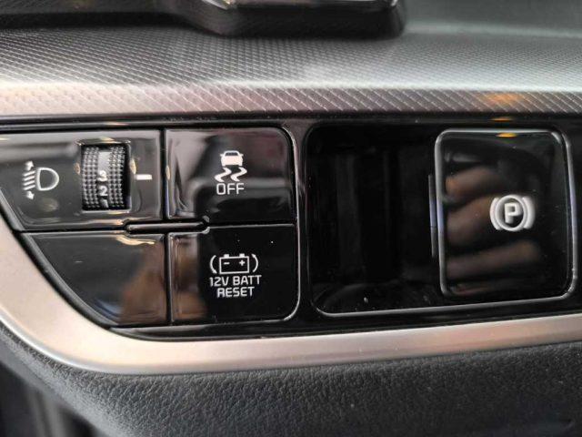 KIA Sportage 5ª serie - 1.6 TGDi HEV AT Style