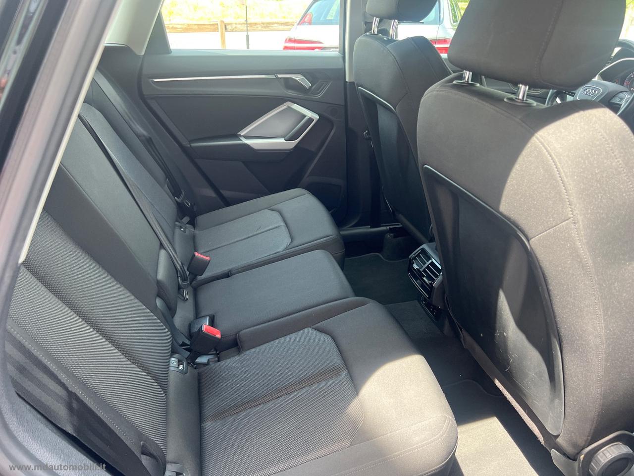AUDI Q3 35 TDI quattro S tronic Business Adv. IVA ESPOSTA