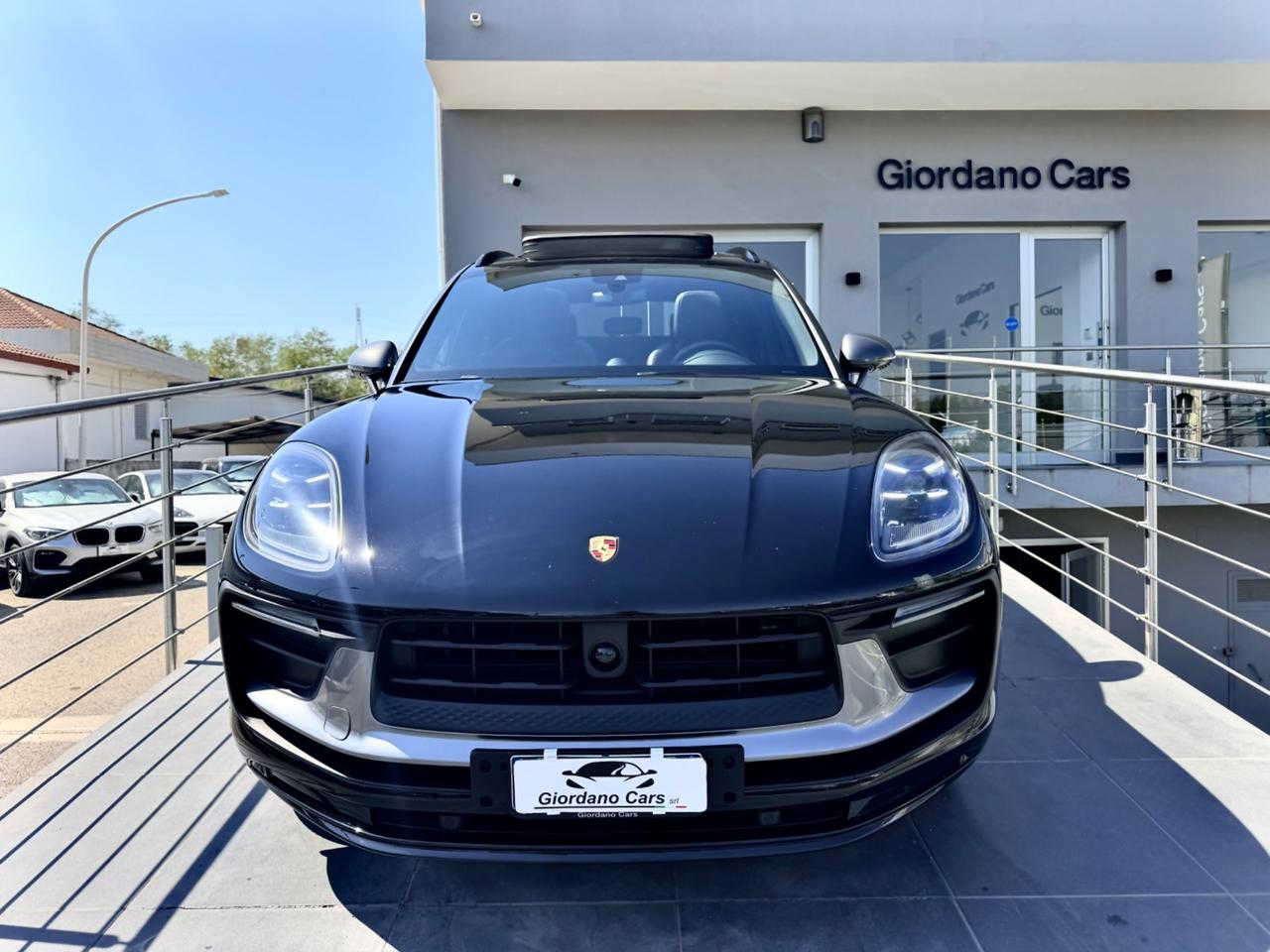 Porsche Macan 2.0 T 265cv Full tetto apribile in garanzia totale