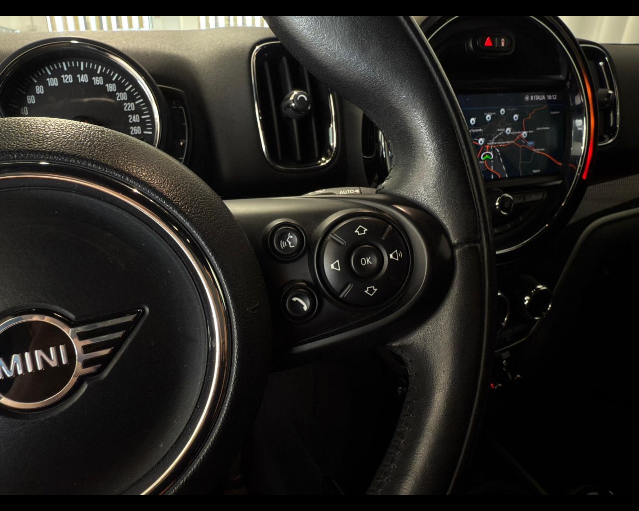 MINI Mini Countrym.(F60) - Mini 2.0 Cooper D Hype Countryman