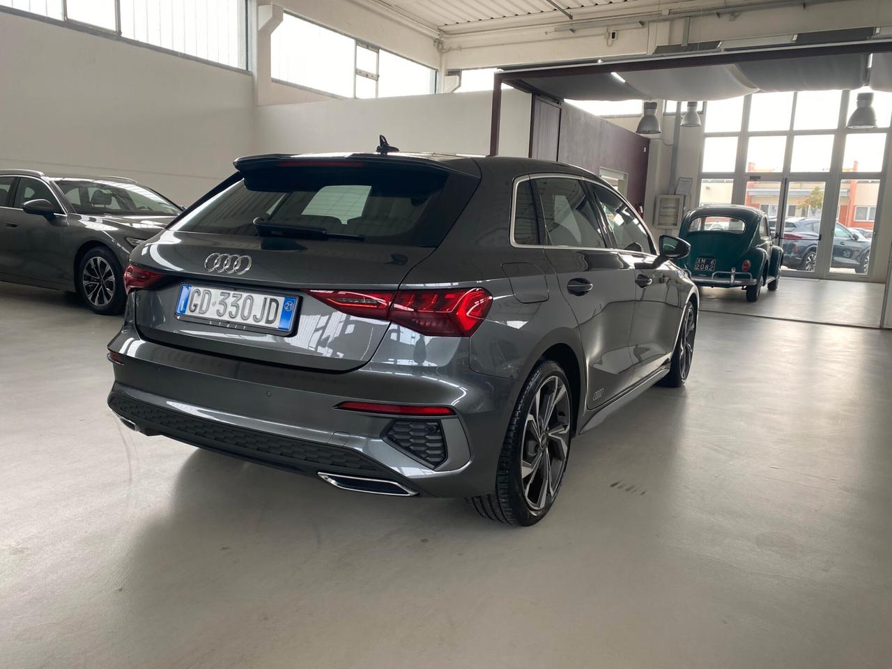 Audi A3 SPB 35 TFSI S line edition