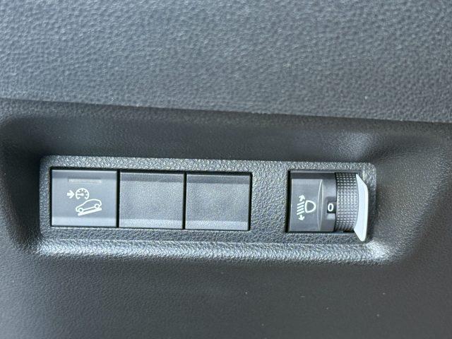 JEEP Avenger 1.2 Turbo 100 CV Altitude TECH & SKY NUOVO