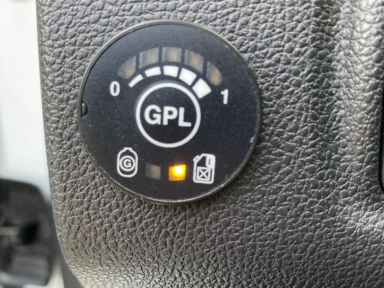 Renault Clio 0.9 TCe 90 LPG Ze #8164