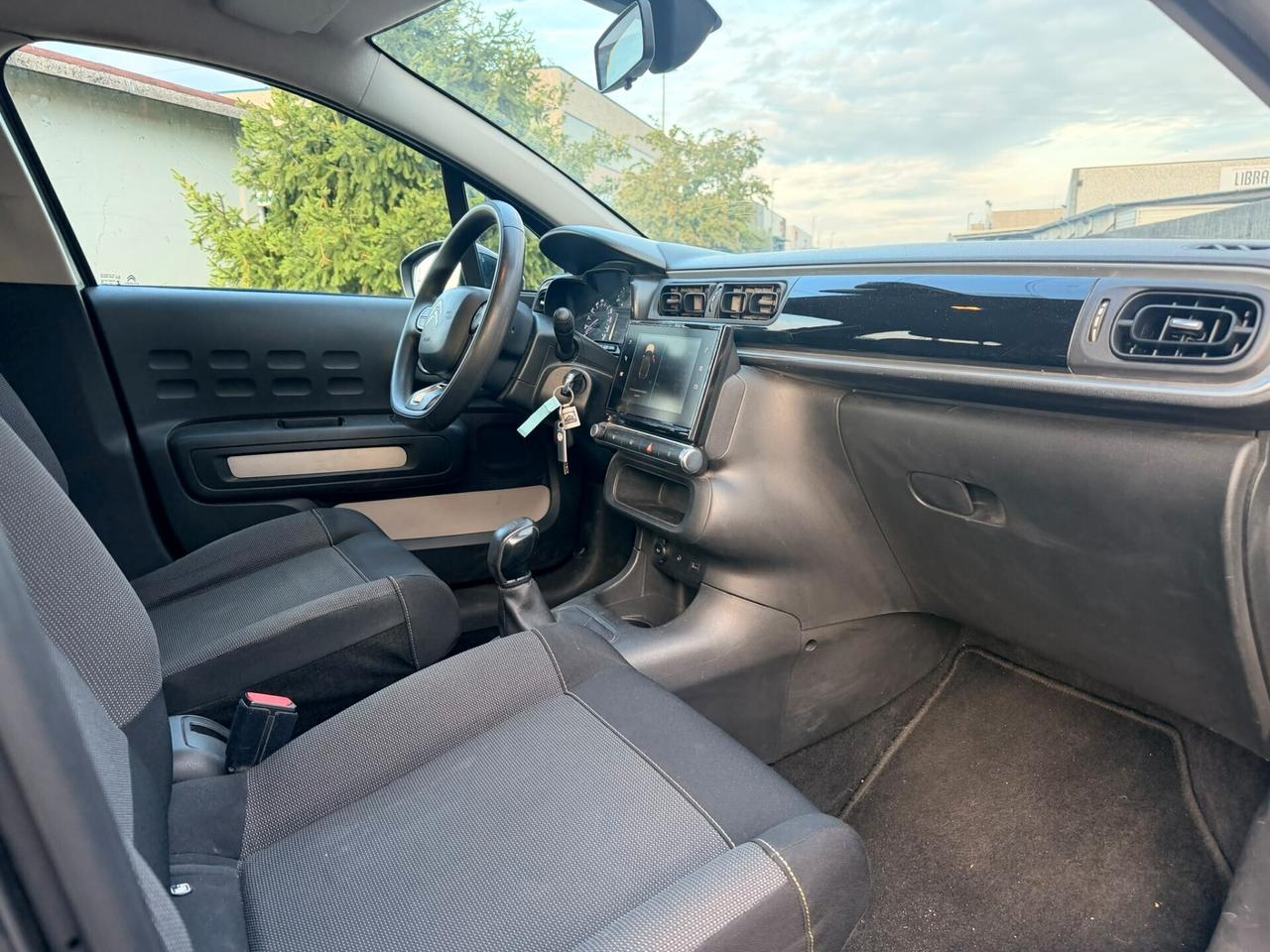Citroën C3 PureTech 82 Shine Euro 6b - 2017 - 94.000 km
