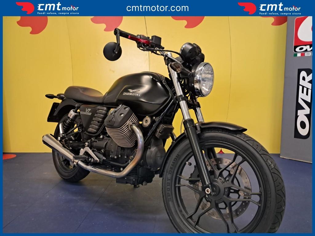 Moto Guzzi V7 - 2014